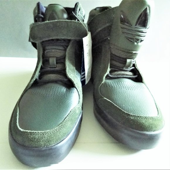 Adidas Original NWT shoes Men 8.5 athletic retro green suede Discount Shipping main image 6